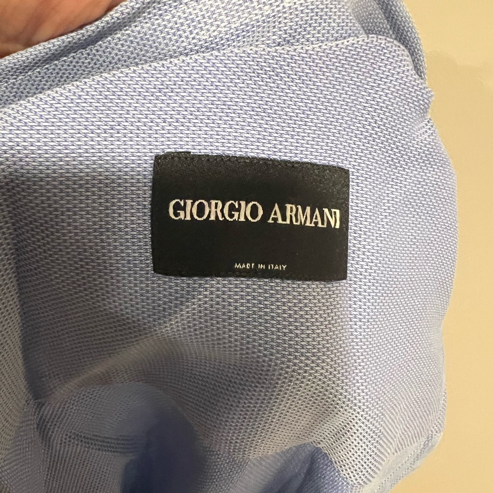 Giorgio Armani Men’s Button Up Dress Shirt - Picture 3 of 4